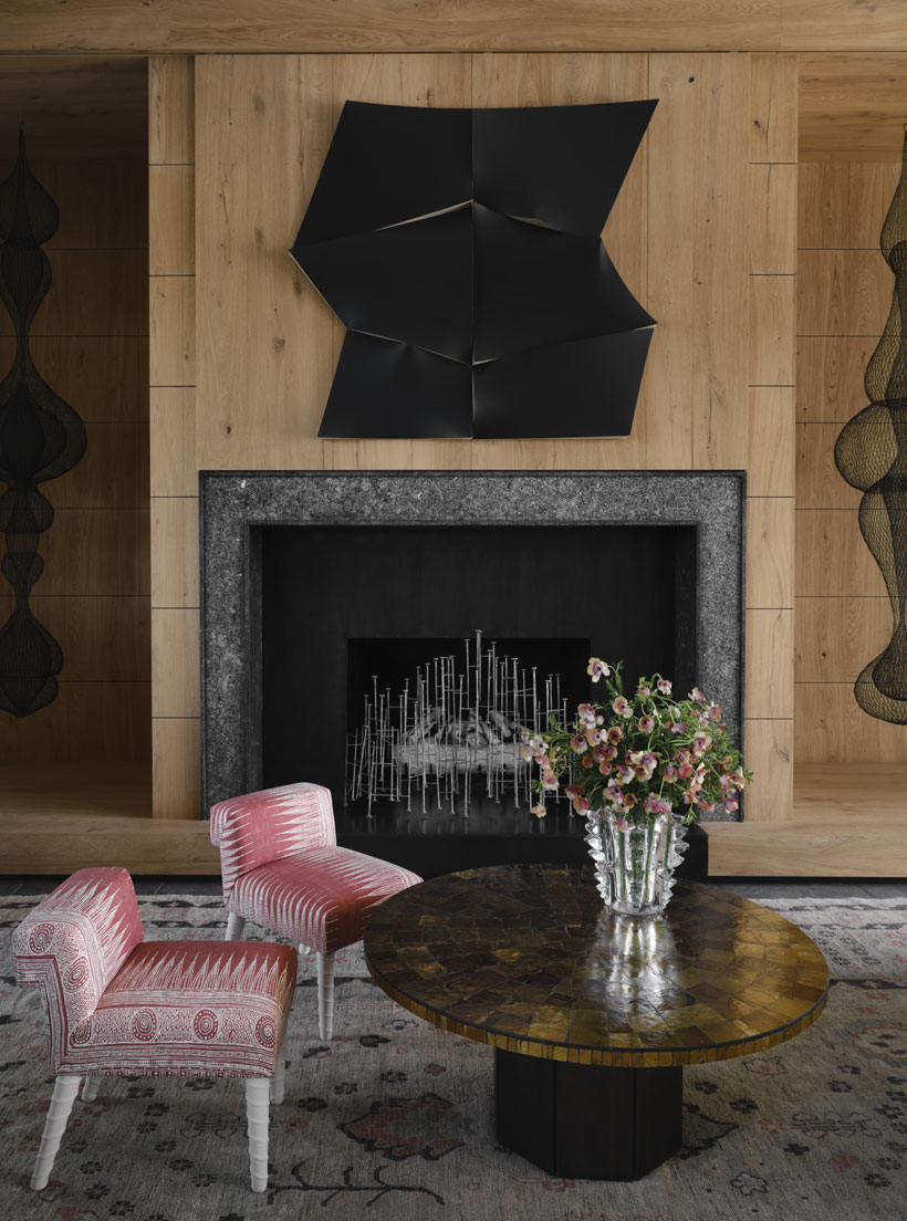 bedroom fireplace mantle.jpg