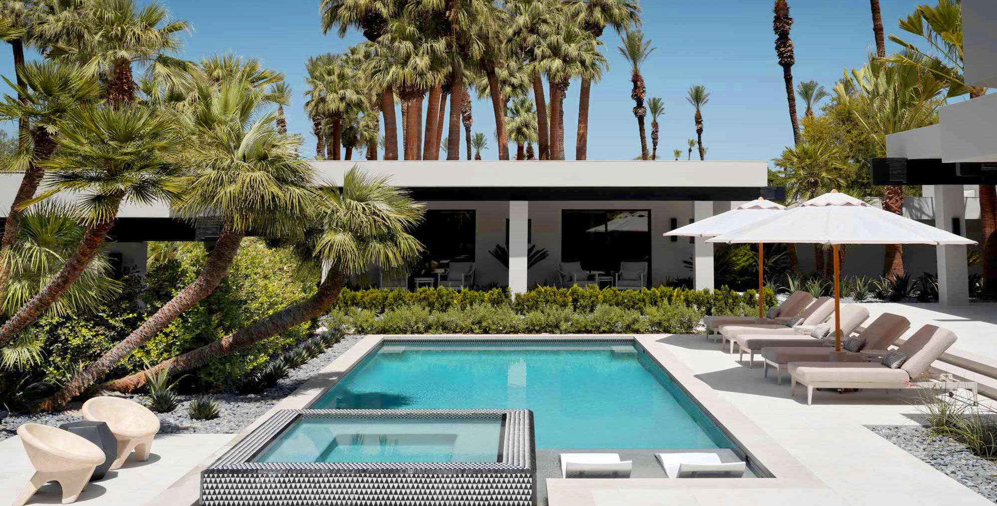 pool loungers pool loungers
